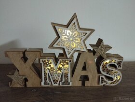 Vánoční svítící dřevěná dekorace - 2