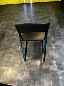 Židle 22ks, kov, dřevo - 2