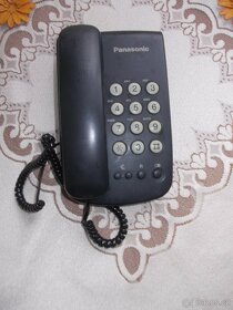 Retro tlačítkové telefonní přístroje - 2