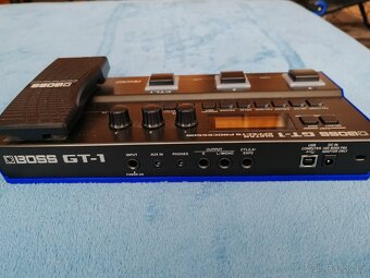 Boss GT-1 - 2