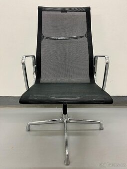 Židle Vitra Eames - 2