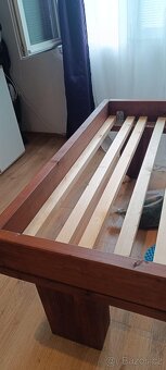 Postel z masivu 210/150 - 2