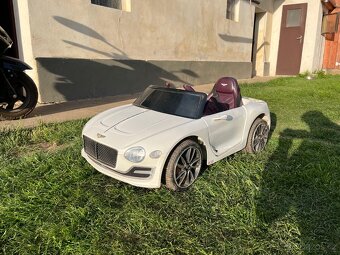 Dětské elektrické autíčko Bentley EXP 12 - Praha, Mělnicko - 2