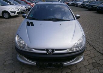 Peugeot 206 CC 1.6i Quiksilver,Digi klima. benzín manuál - 2