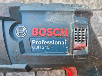 vrtací kladivo Bosch Professional GBH 240F, na náhradní díly - 2