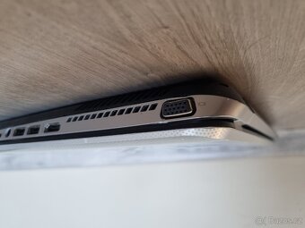 ▼HP Pavilion 17-e145eb - 17,3" / A8-5550M / 8GB / ZÁR▼ - 2