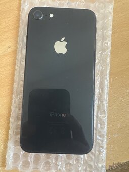 Poptavam Apple iPhone 8 nebo 8plus na ND spěchá - 2