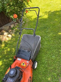 HUSGVARNA benzínová sekačkačku. HUZGVARNA - 2