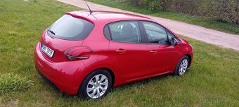 Peugeot 208 - 2