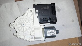 Motorek stahování oken Volkswagen 3C0959792C - 2