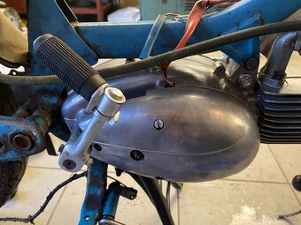 Motor Jawa pionýr 05 - 2