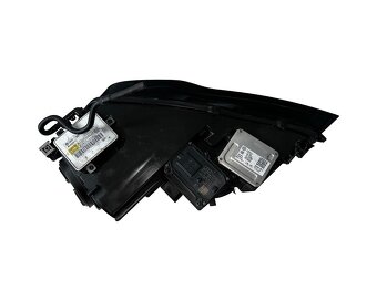 Pravý xenon 4G8941004AG Audi A7 4G sportback r.v. 2011 - 2