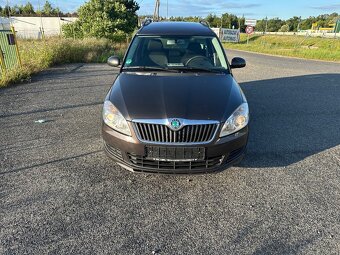 ŠKODA ROOMSTER 1.4-16V-TAŽNE ZAŘ.-KLIMATRONIC - 2