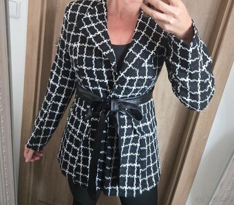 Dámske sako/ kabátik s opaskom – elegantné a štýlové - 2
