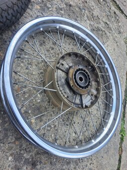 Jawa 20 pionyr a jawa čz 175/356 kola - 2