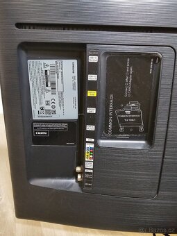 Samsung televize UE32K5672SU 32 palců - 2
