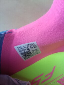 Kopačky Adidas F50 League MG/FG, velikost 46 - 2