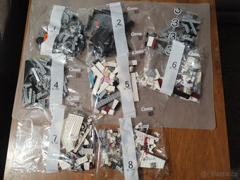 LEGO Star Wars 75393 TIE Fighter & X-Wing Mash-up - 2