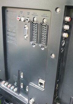 TV Philips s podsvícením - 2