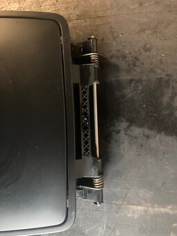 Prodám kastlík (přihrádka) Škoda Yeti - 2