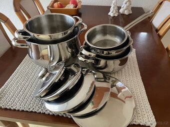 Sada 10 dílů nerezového nádobí - 2