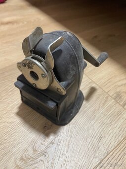 Retro ořezávatko - 2