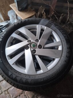 ALU kola VW 5x100,,et 40 ,šířka 5,5 palce,zimní pneu 195/55 - 2