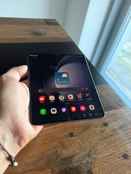 Samsung Z Fold5 v záruce - 2