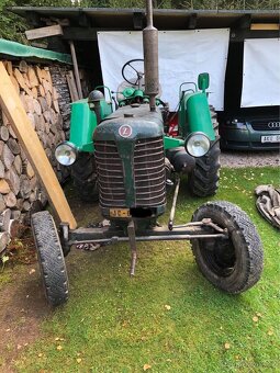 Prodám traktor značky zetor, model 25A - 2