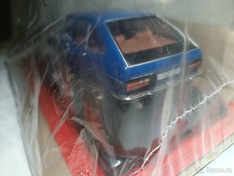 Hachette 1/24 Dacia 2000 - 2