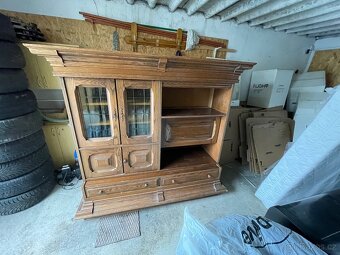 Masivní rustikální skříň - 2