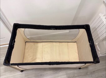 Dětská cestovní postýlka - 2