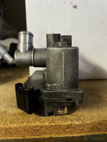 Jednotka volnoběhu 13417834495 S85B50 V10 M5/6 - 2