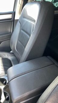 VW Touareg - 2