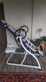 Nová rotační lavička na protahování zad - 2
