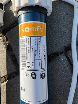 Somfy pohon pergol, rolet - 2