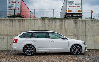 Škoda Octavia 3 Combi 2.0 TDI DPF RS - 2