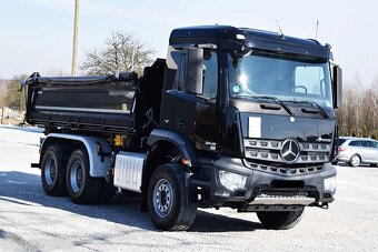 Mercedes-Benz AROCS 2646 6x4 - třístranný sklápěč - 2