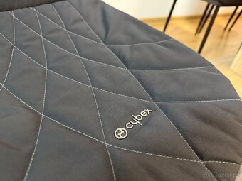 Hluboká korba Cybex Priam Lux Plus Carry Cot Deep Black. - 2