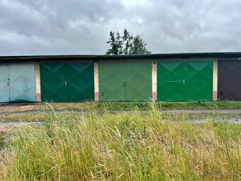 Prodej garáže 18 m² Hradec Králové, ul. Bezručova - 2