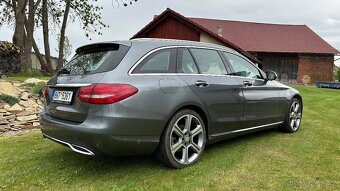 Mercedes Benz C180 - najeto 44.713 km - 2