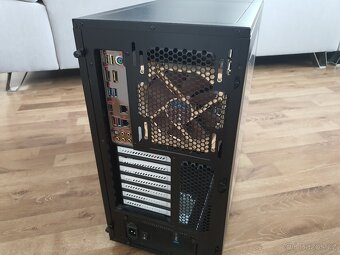 Prodám PC - pouze komplet - 2