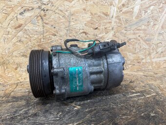 KLIMAKOMPRESOR 7M3820803 - 2