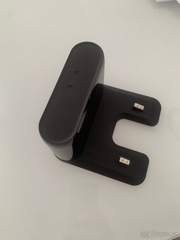Nabíjecí stanice na robotický vysavač tesla Robostar IQ 100 - 2
