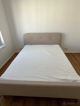 Postel s matrací 160x200 - 2