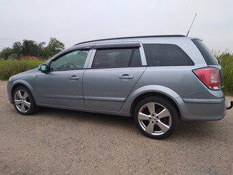OPEL ASTRA CARAVAN - 2