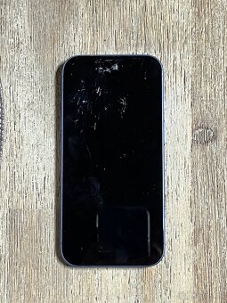 Iphone 16 - 2
