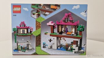 LEGO Minecraft Výcvikové středisko 21183 - 2