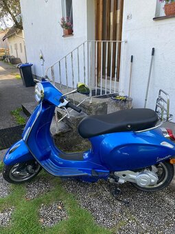 Vespa Primavera 50S - 2