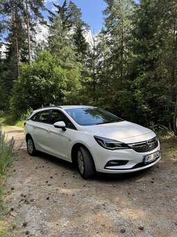 Opel Astra K 2016 automat - 2